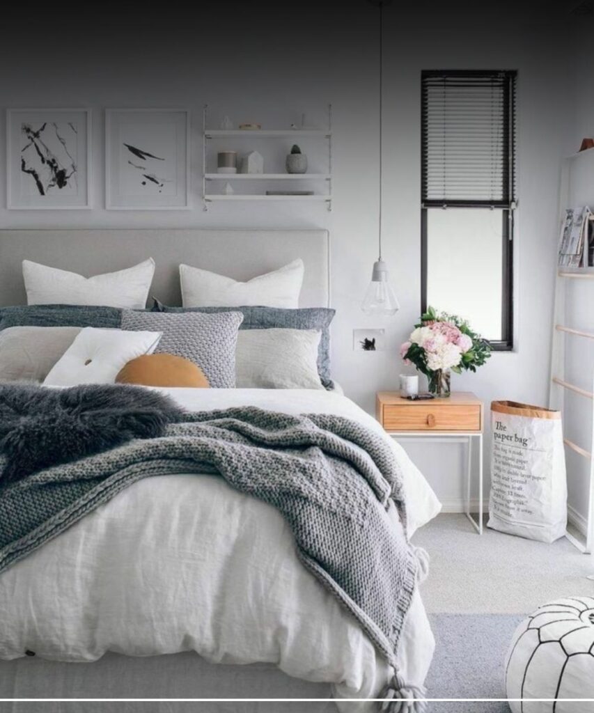 17 Creative Small Master Bedroom Ideas You’ll Want to Copy Immediately