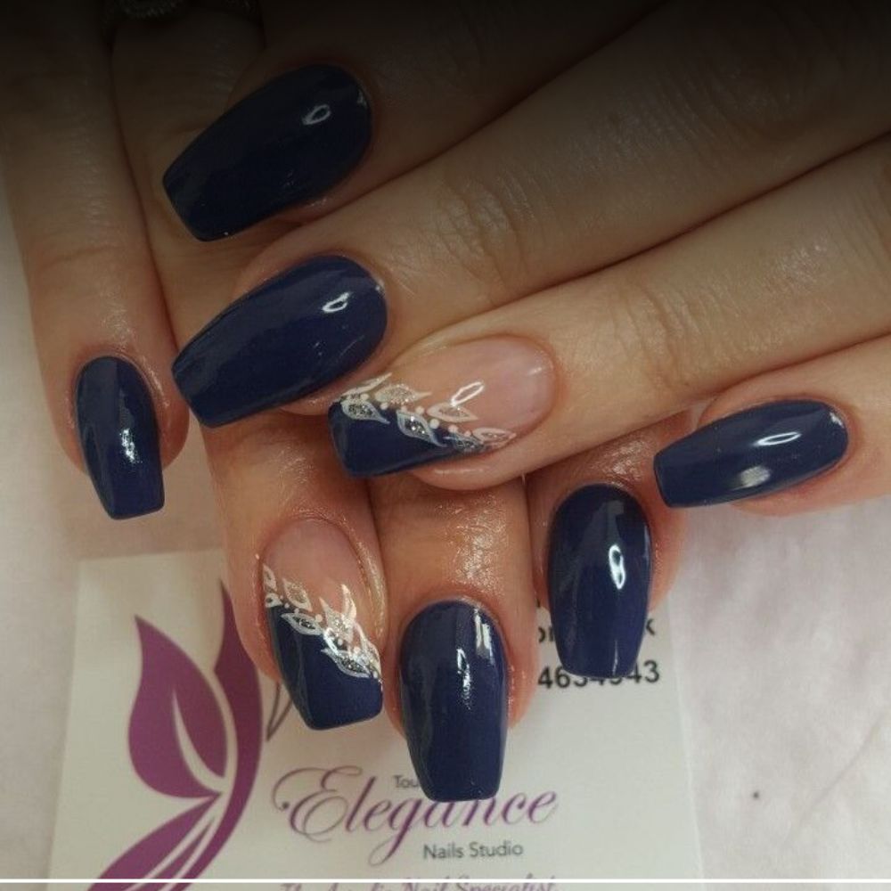 24 Stunning Blue Nail Designs
