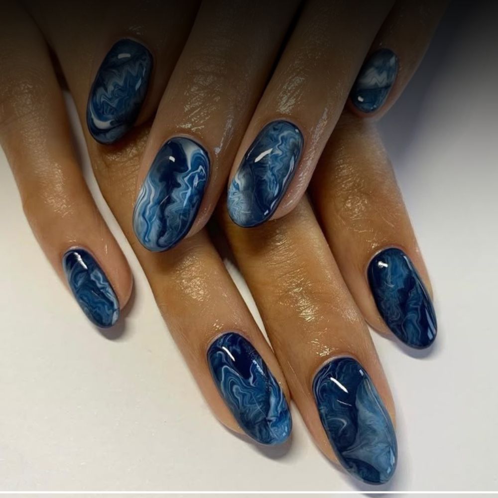 24 Stunning Blue Nail Designs