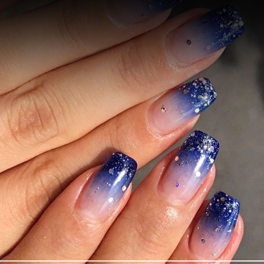 24 Stunning Blue Nail Designs