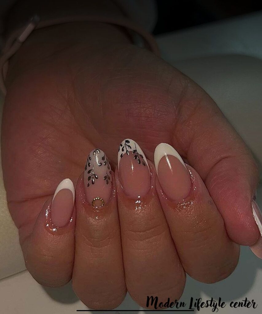 28 Stunning Short Nail Designs That Are Trending Everywhere