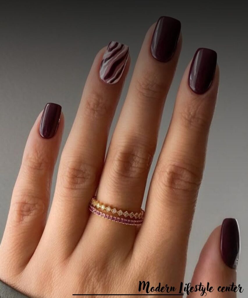 28 Stunning Short Nail Designs That Are Trending Everywhere