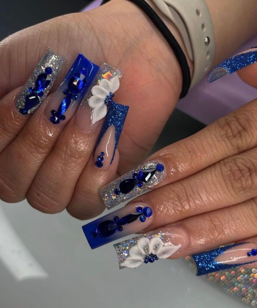 27 Best Graduation Nails Ideas to Celebrate Your Big Day