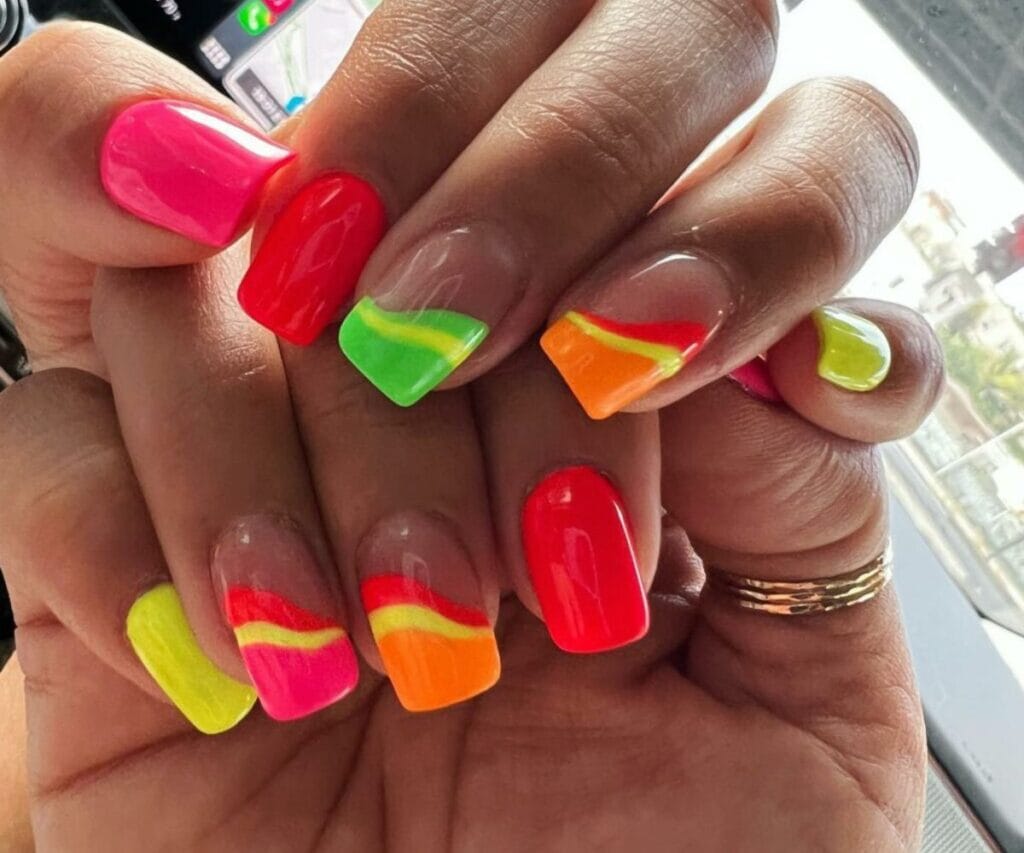 20 Bright Summer Nails That Will Instantly Elevate Your Look 3 20 Bright Summer Nails