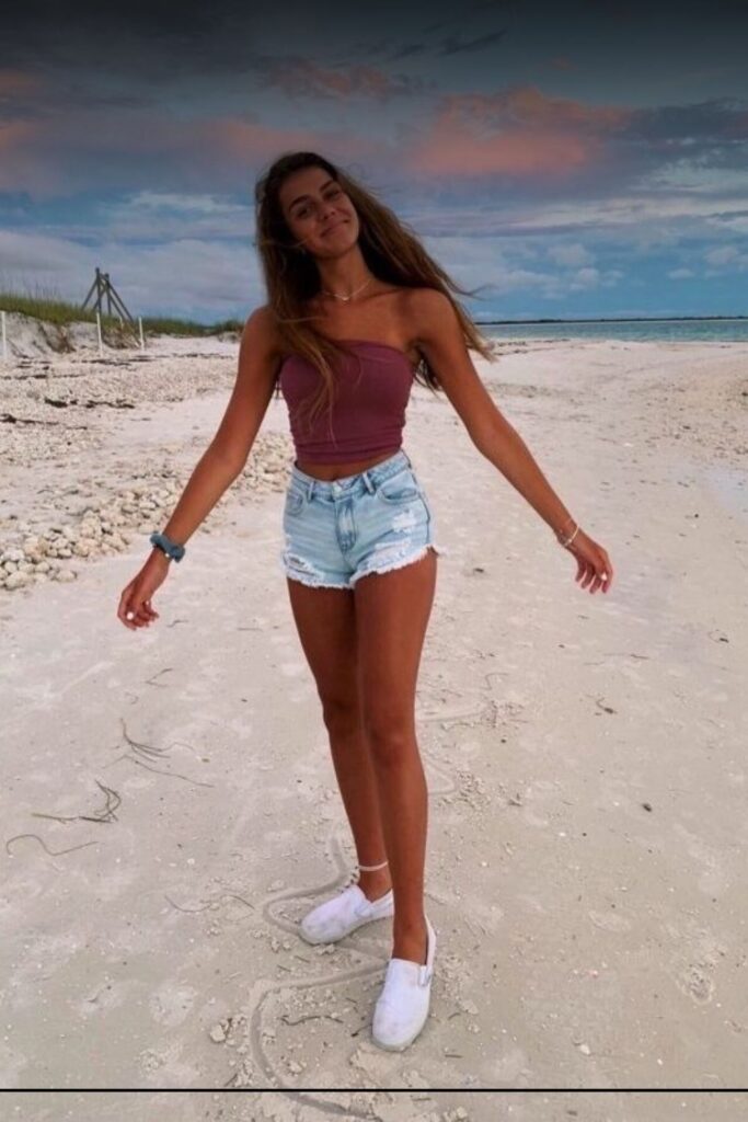 22 Cute Summer Outfits Every Fashion Lover Needs to Try