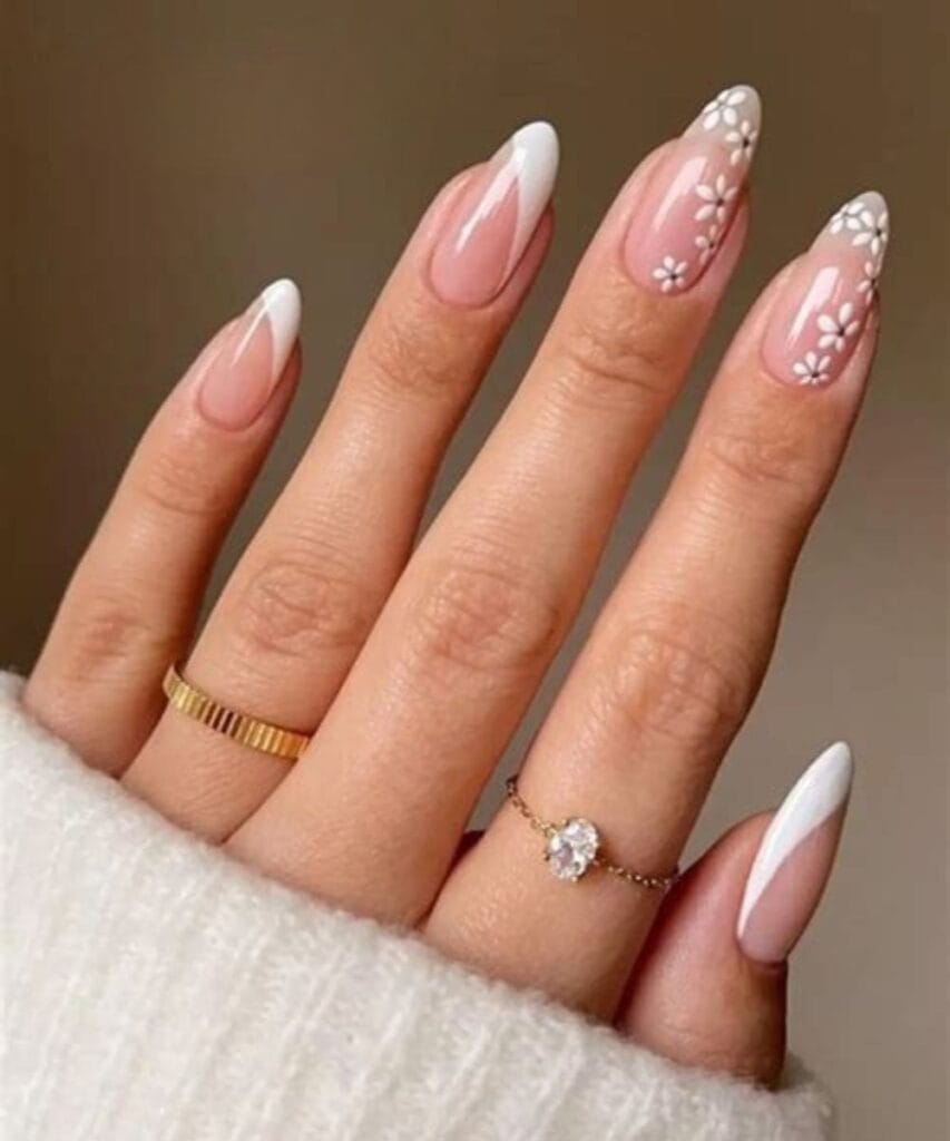 27 Best Graduation Nails Ideas to Celebrate Your Big Day