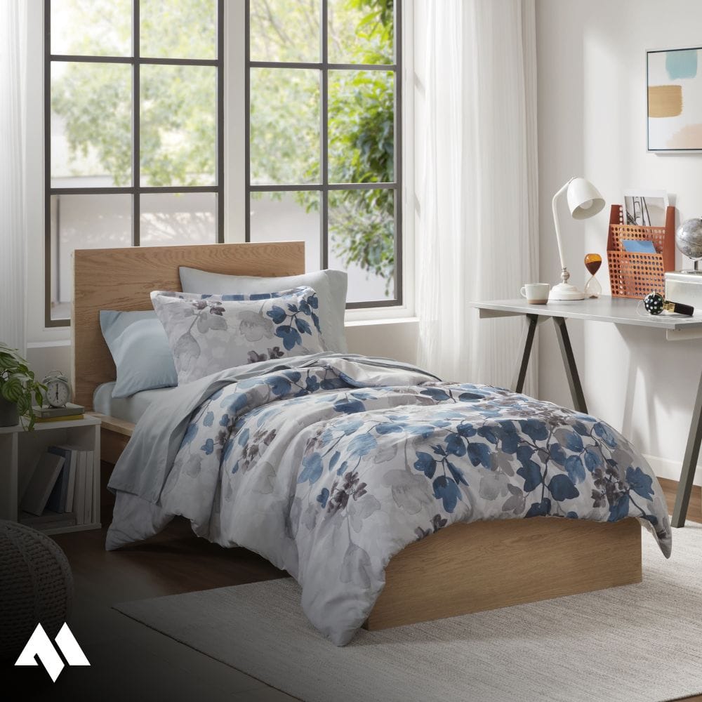 Dorm Bed Guide: How to Choose the Perfect Bed Setup for College Life in 2026