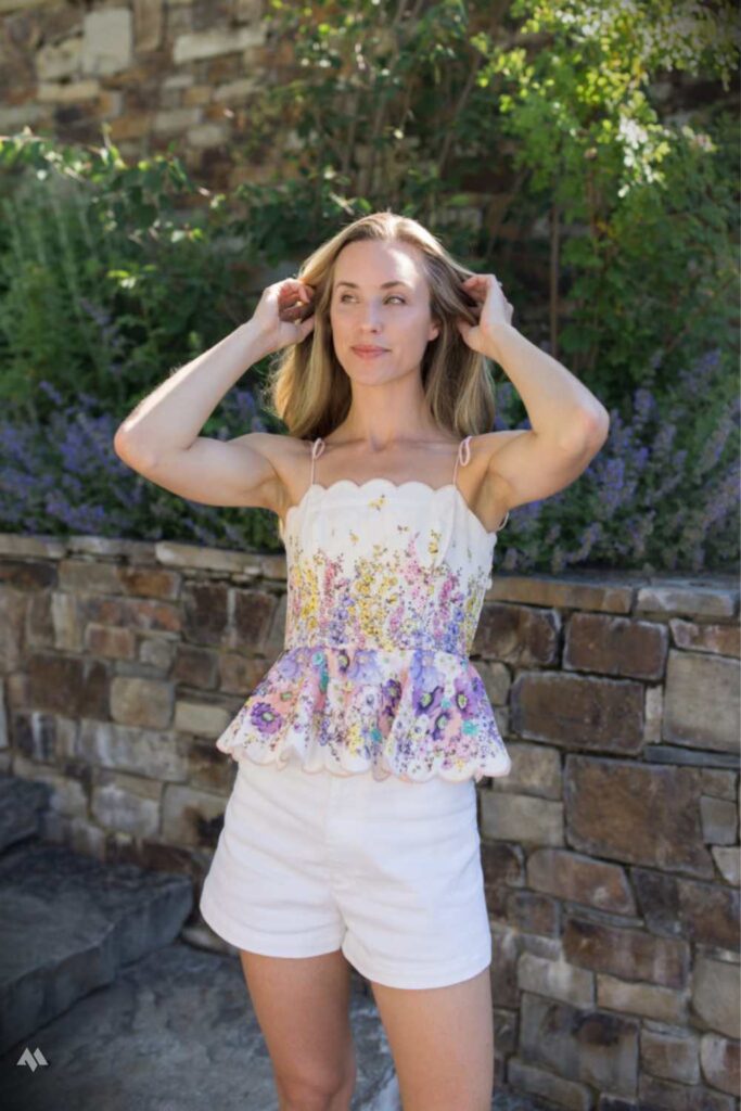 Cute Summer Tops: 14 Trendy Styles